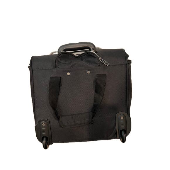 TPRC 15" Smart Under Seat CarryOn Luggage w USB Chrging Port - Picture 6 of 9